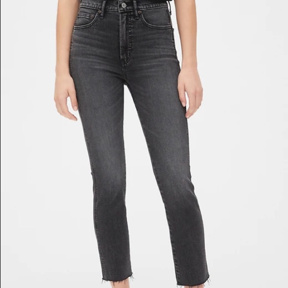 Cigarette High Rise Jeans